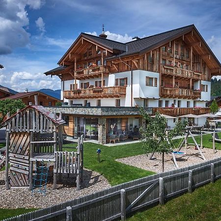 Aparthotel Rainerhof à Flachau Extérieur photo