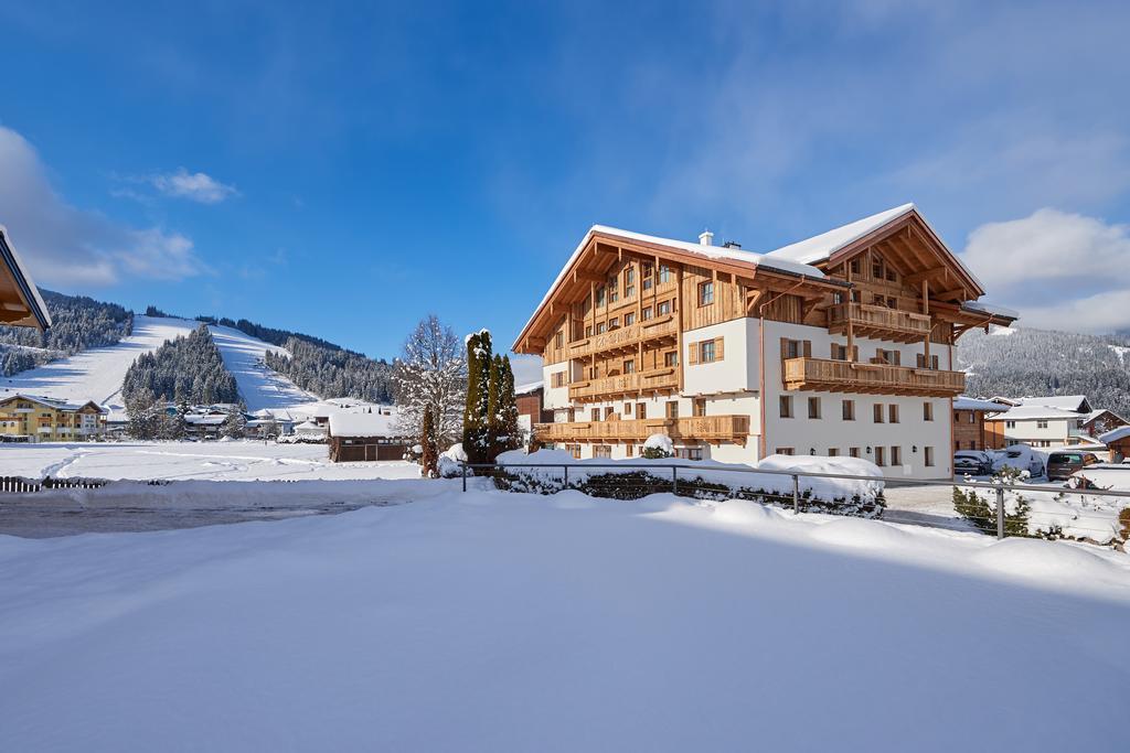 Aparthotel Rainerhof à Flachau Extérieur photo