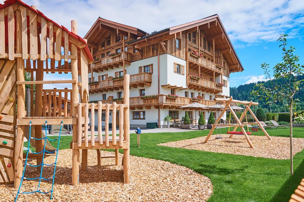 Aparthotel Rainerhof à Flachau Extérieur photo