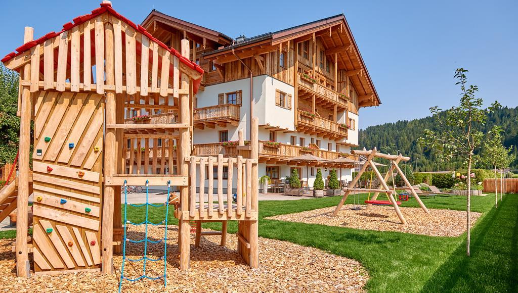 Aparthotel Rainerhof à Flachau Extérieur photo